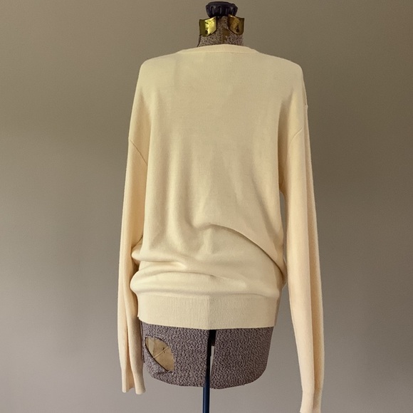 Vintage Jantzen v neck soft sweater, women's large, men's medium - Picture 3 of 5